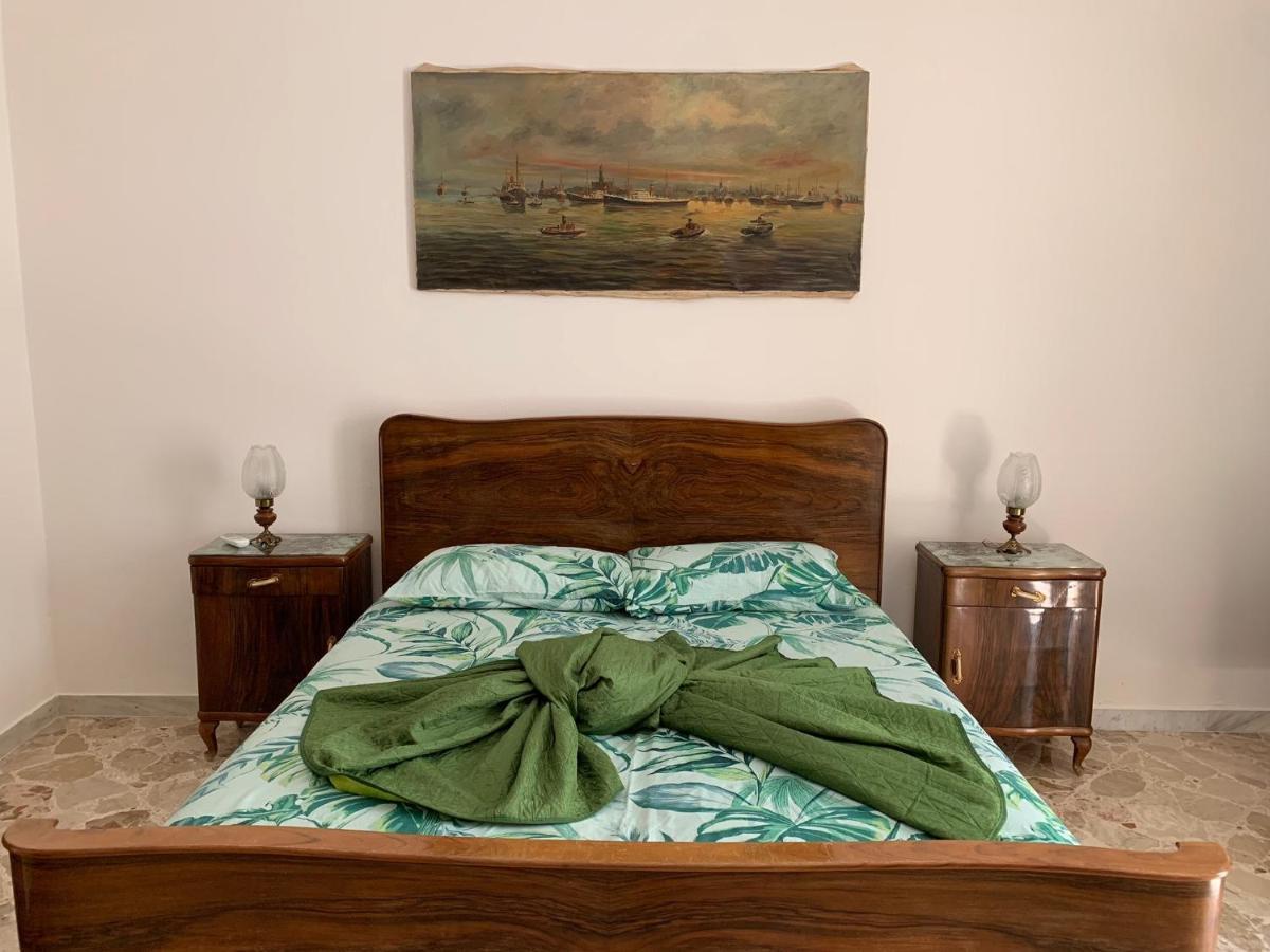 Fiori Catene Tra Le Torri Κονβερσάνο Εξωτερικό φωτογραφία