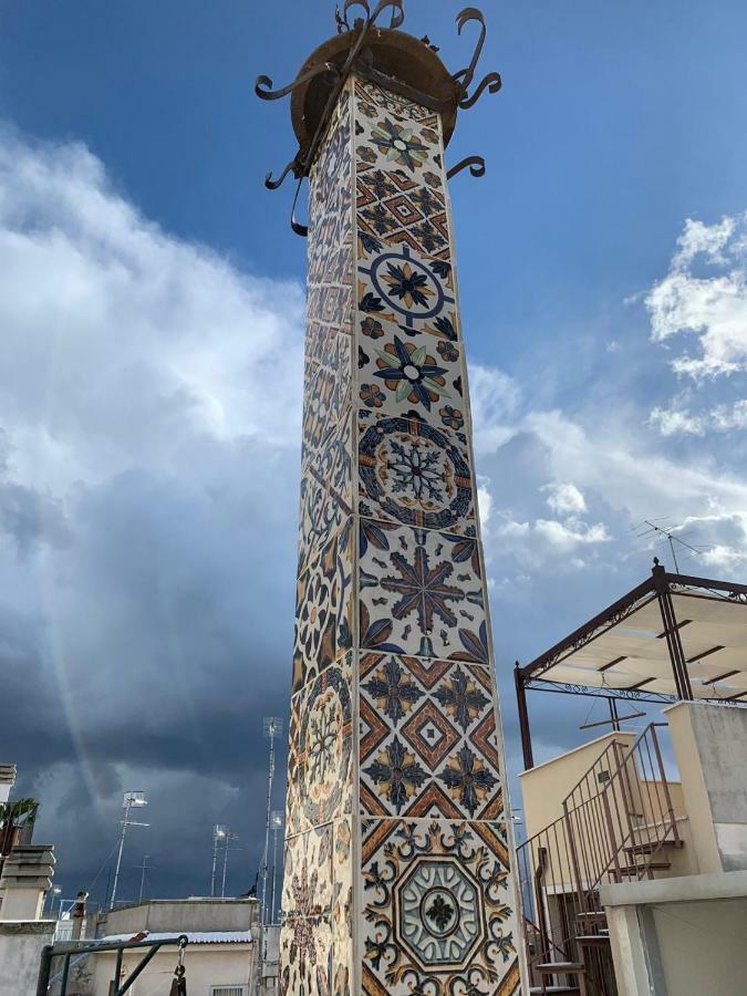 Fiori Catene Tra Le Torri Κονβερσάνο Εξωτερικό φωτογραφία
