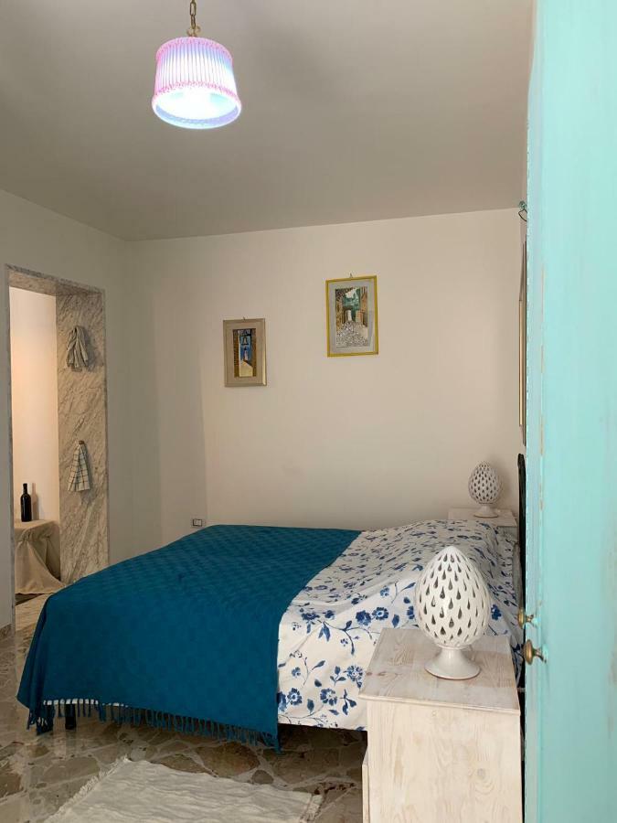 Fiori Catene Tra Le Torri Κονβερσάνο Εξωτερικό φωτογραφία